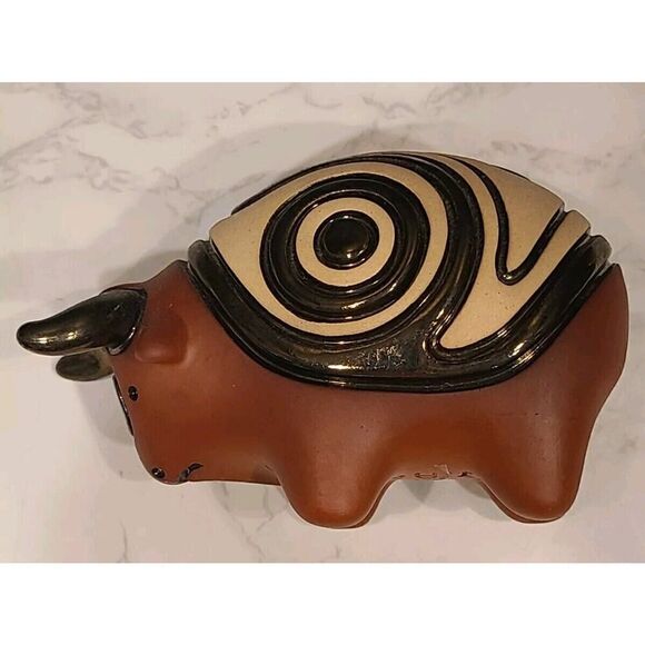 Bull Studio Art Pottery Figurine from Columbia Metallic Glaze Handmade Signed - Picture 9 of 10